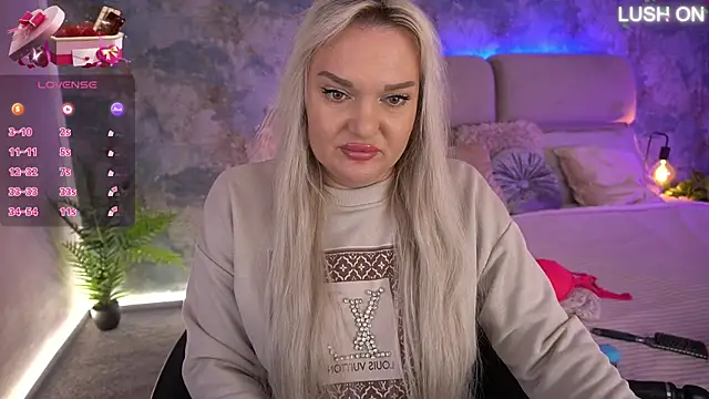 MissyMartinez online show from November 29, 8:28 am