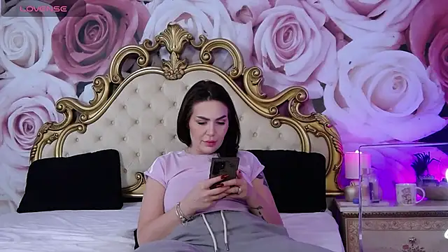 HessaHessy online show from May 1, 2:10 pm