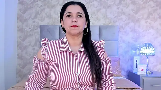 elizabeth coleman online show from December 19, 12:12 pm