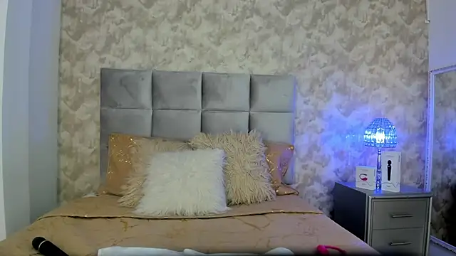 elizabeth coleman online show from January 7, 9:46 pm