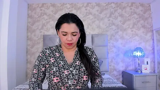 elizabeth coleman online show from January 18, 8:51 pm
