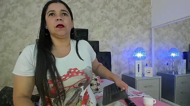 elizabeth coleman online show from October 29, 8:54 pm