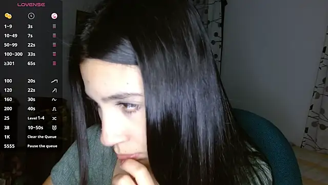 mia  lopez  online show from December 6, 11:25 pm