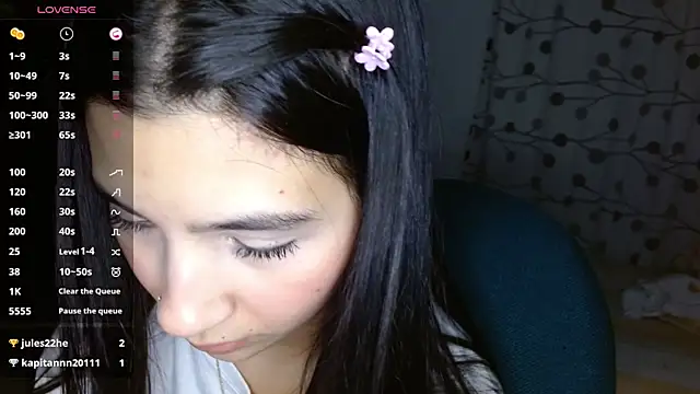 mia  lopez  online show from December 18, 2:53 am