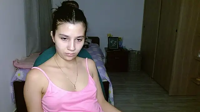 mia  lopez  online show from September 12, 1:17 am