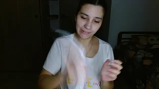 mia  lopez  online show from May 7, 4:40 am