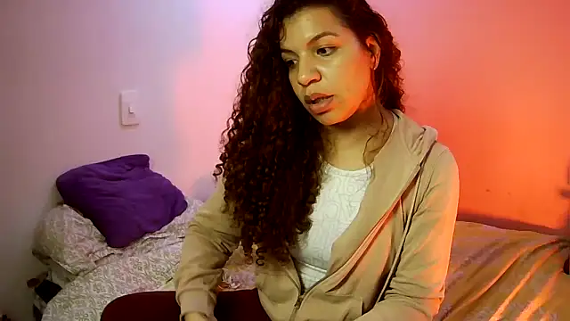 gatubelahot online show from February 19, 4:08 am