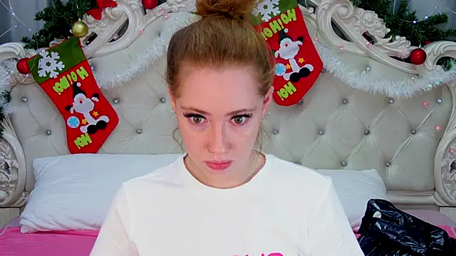 TinaBrook online show from January 3, 4:44 am