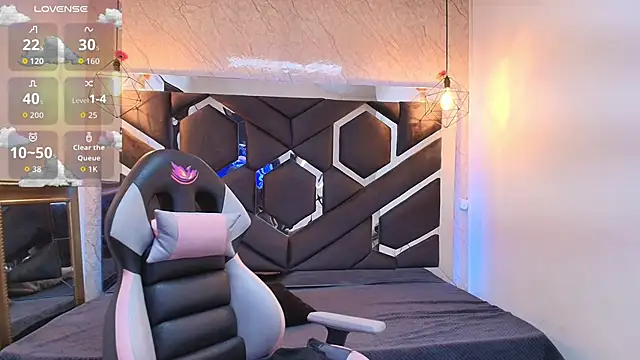 lilith nv online show from October 18, 11:44 am