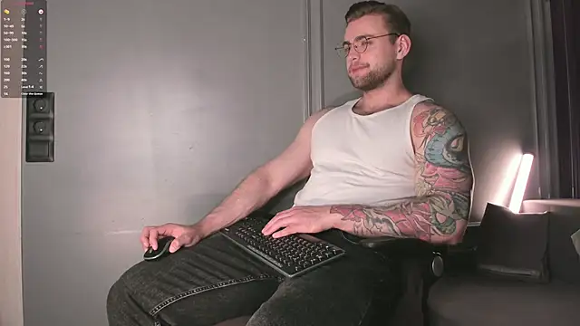 WayneWilson online show from March 1, 4:47 am