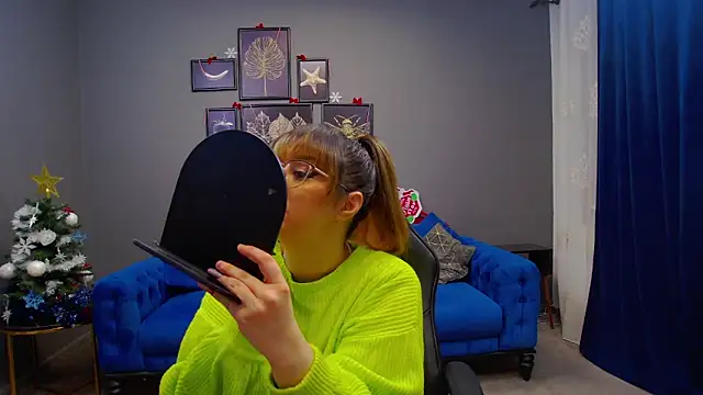 Katewalker  online show from December 21, 6:12 pm