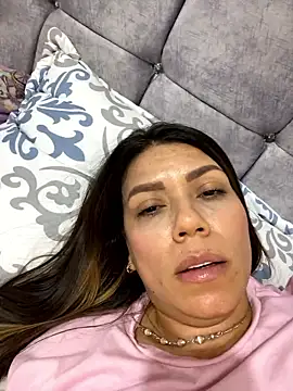 martina contreras online show from January 12, 3:56 am