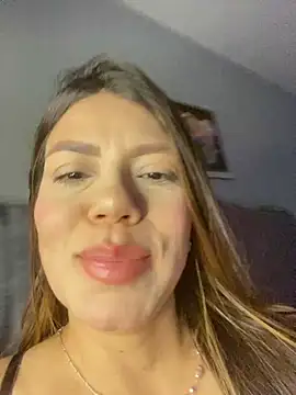 martina contreras online show from July 19, 1:26 pm