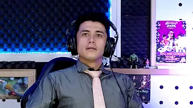 Darko0717 online show from January 16, 1:27 am