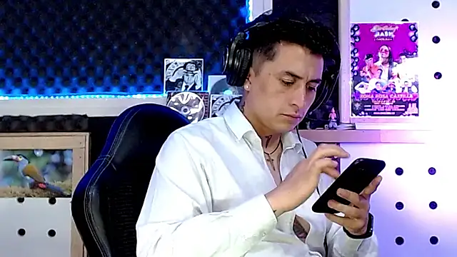 Darko0717 online show from January 18, 12:57 am