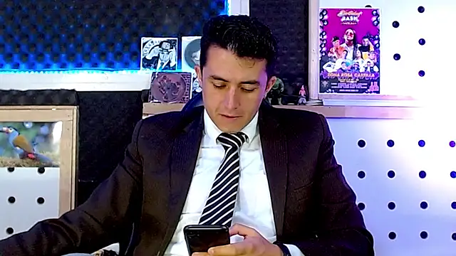 Darko0717 online show from January 30, 2:58 pm