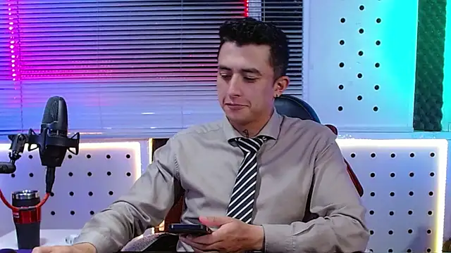 Darko0717 online show from May 1, 7:51 pm