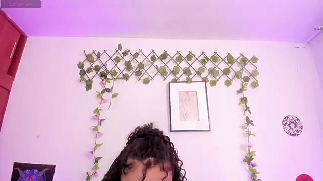 Cata green online show from November 28, 8:00 pm