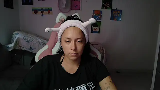 MommyMiaWs online show from June 25, 8:02 pm