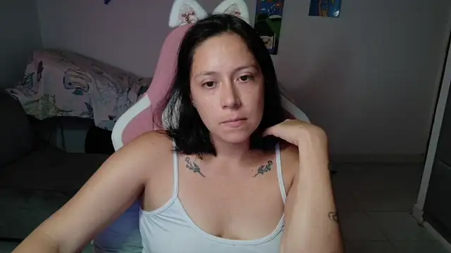 MommyMiaWs online show from July 1, 4:40 pm