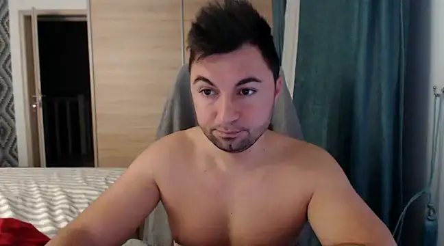 HankMalone online show from December 11, 3:56 am