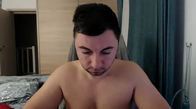 HankMalone online show from December 15, 4:51 am