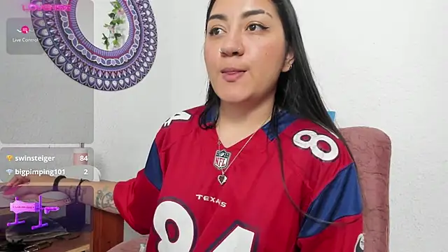 Snapshot of Hanna_moore1 chatting on January 25, 7:07 pm Hanna moore1 online show from January 25, 7:07 pm