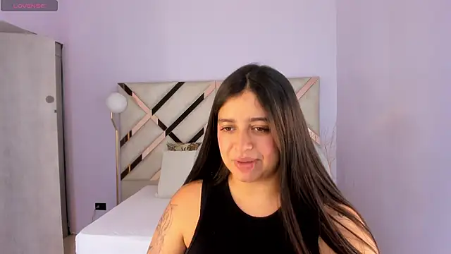 Snapshot of kylie_reyes chatting on July 28, 7:39 pm kylie reyes online show from July 28, 7:39 pm
