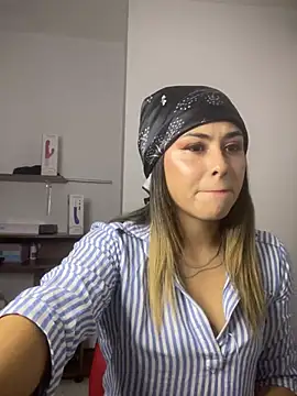 pamelao online show from February 13, 11:17 am