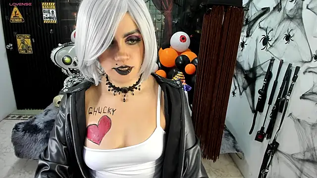 criss 21  online show from October 28, 8:22 pm