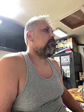 tank32s online show from June 28, 4:24 pm