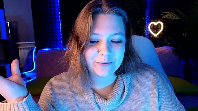 DjennaPalme online show from October 5, 8:01 am