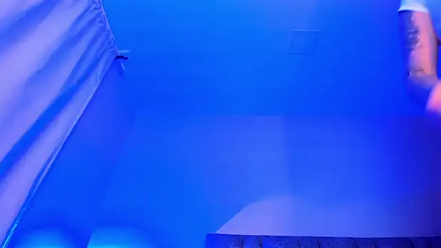 Snapshot of miia-smith97 chatting on October 2, 10:06 pm miia-smith97 online show from October 2, 10:06 pm