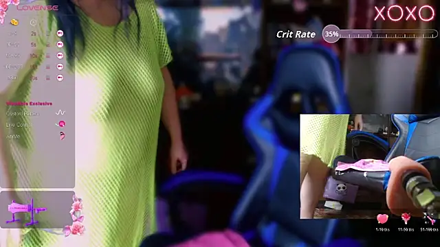 Snapshot of LeonaHarrison chatting on October 27, 11:52 pm LeonaHarrison online show from October 27, 11:52 pm