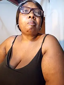 YELLOW BONE online show from November 30, 1:42 am