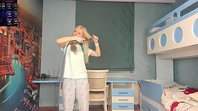 Masha 2002 online show from May 14, 7:20 pm