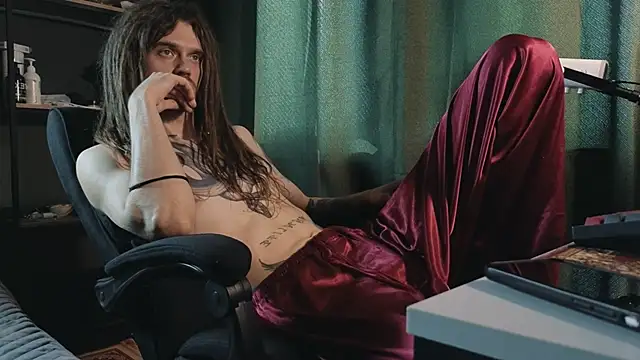 Snapshot of TechnoJesus chatting on March 11, 12:33 pm TechnoJesus online show from March 11, 12:33 pm