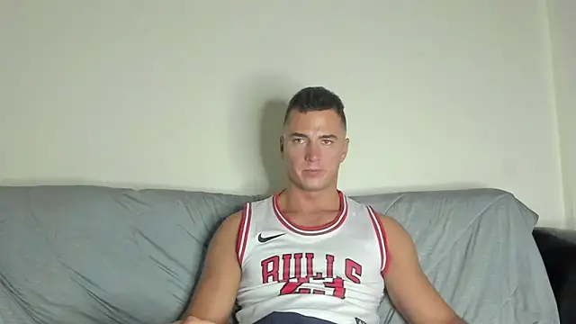 paulblack21 online show from January 14, 5:40 pm