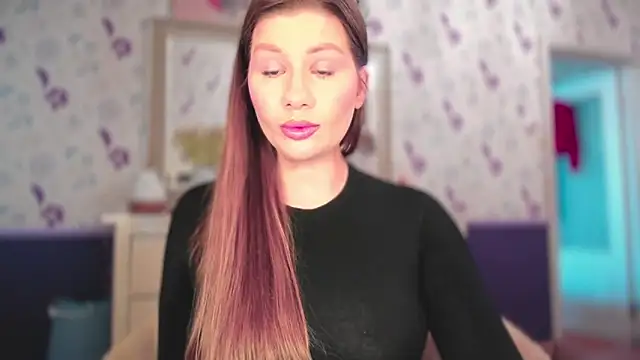 JuicyHelenX online show from September 24, 11:02 am