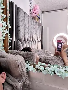 Snapshot of Juam22 chatting on October 18, 9:54 am Juam22 online show from October 18, 9:54 am