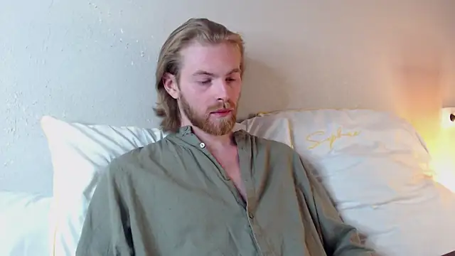Snapshot of Damien_Bi chatting on December 5, 10:23 pm Damien Bi online show from December 5, 10:23 pm