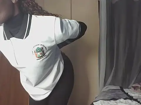 Snapshot of nasty_booty_ chatting on May 13, 4:04 pm nasty booty online show from May 13, 4:04 pm