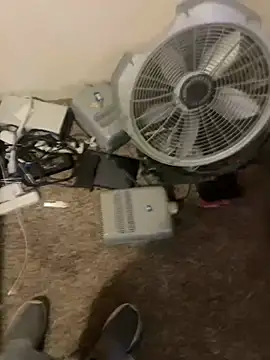 Snapshot of sexydadbod1 chatting on March 15, 11:00 pm sexydadbod1 online show from March 15, 11:00 pm