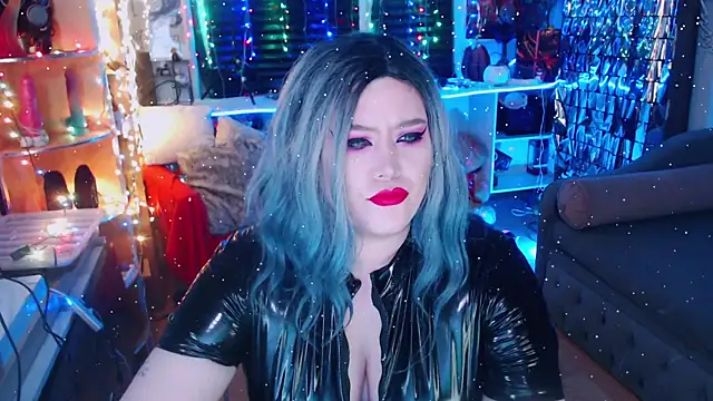 Snapshot of wickedxqueen chatting on January 13, 4:18 am wickedxqueen online show from January 13, 4:18 am