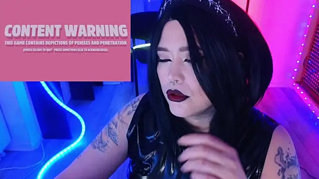 Snapshot of wickedxqueen chatting on July 1, 9:25 pm wickedxqueen online show from July 1, 9:25 pm