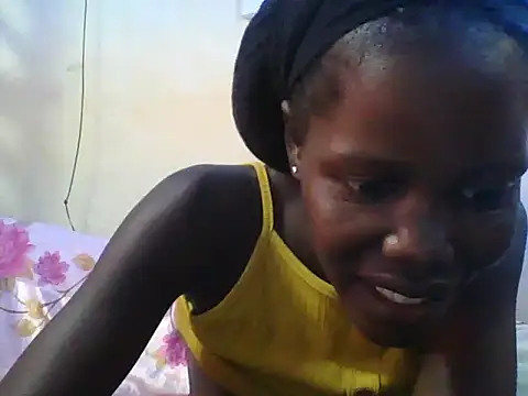 Snapshot of Slender-simple1 chatting on October 29, 9:11 am Slender-simple1 online show from October 29, 9:11 am