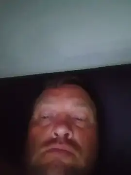 Snapshot of Bury0117 chatting on July 9, 9:08 pm Bury0117 online show from July 9, 9:08 pm