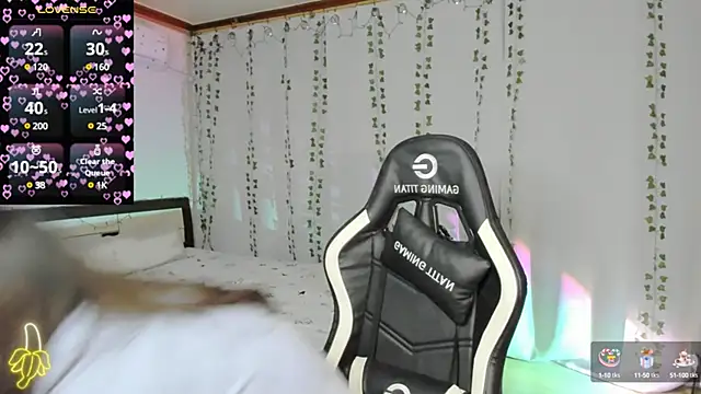 Snapshot of kimchi_03 chatting on February 20, 9:55 am kimchi 03 online show from February 20, 9:55 am