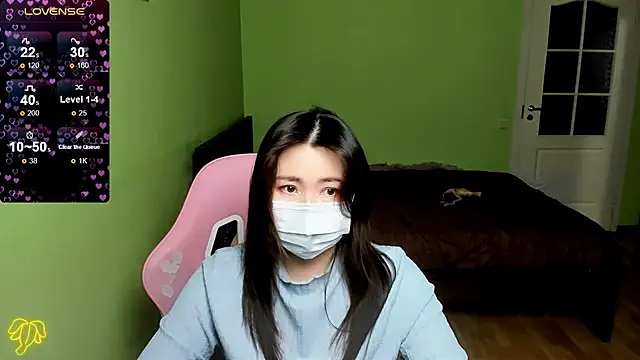 Snapshot of kimchi_03 chatting on March 6, 10:52 am kimchi 03 online show from March 6, 10:52 am