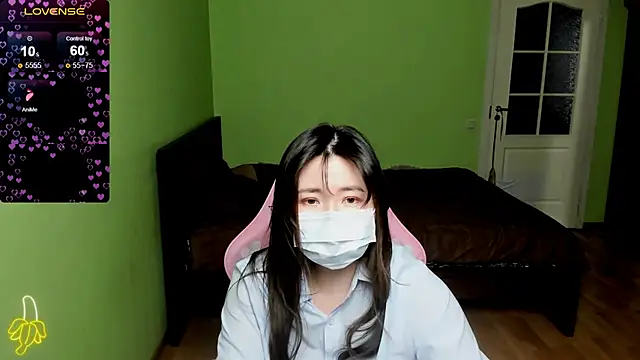 Snapshot of kimchi_03 chatting on March 8, 9:28 am kimchi 03 online show from March 8, 9:28 am